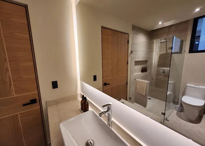 Ameth - Stylish Downtown With Rooftop Pool & Gym *