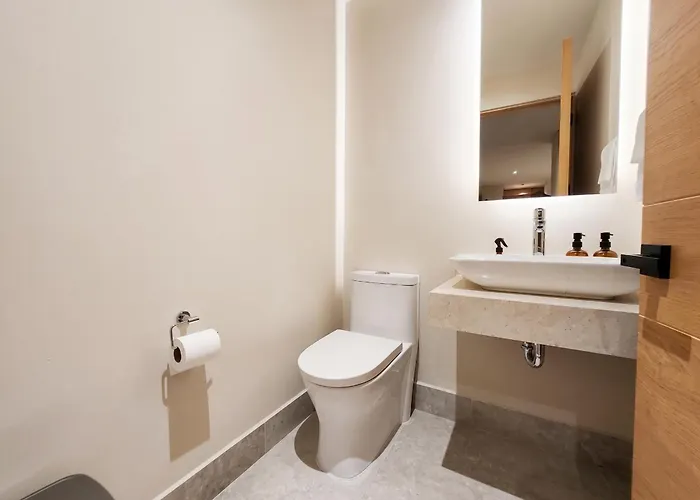 Ameth - Stylish Downtown With Rooftop Pool & Gym Apartment Cabo San Lucas